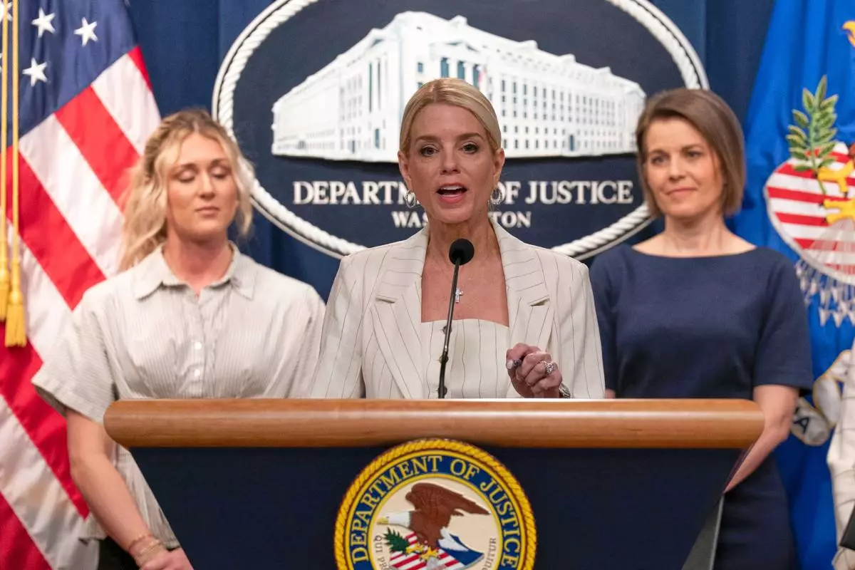 Attorney General Pam Bondi speaks during a news conference at the Department of Justice headquarters in Washington, Wednesday, April 16, 2025. (AP Photo/Jose Luis Magana)