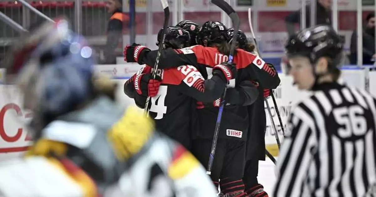 Hilary Knight gets assist record as US shuts out Switzerland at the women’s hockey worlds