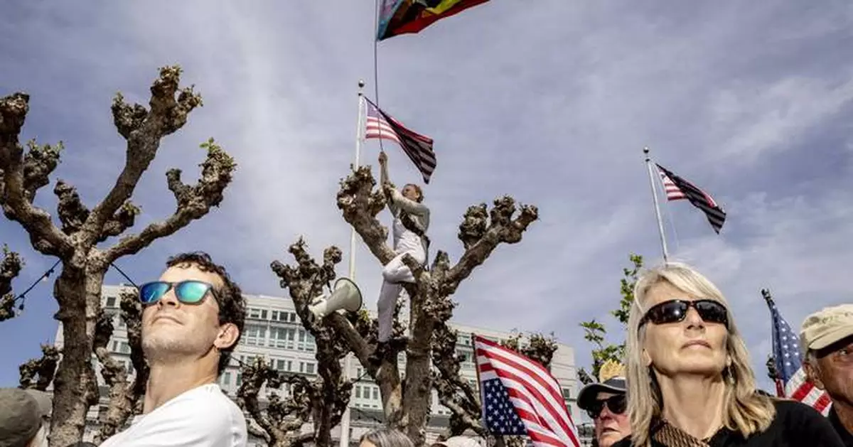 AP PHOTOS: From Manhattan to Alaska, protesters rally against Trump and Musk