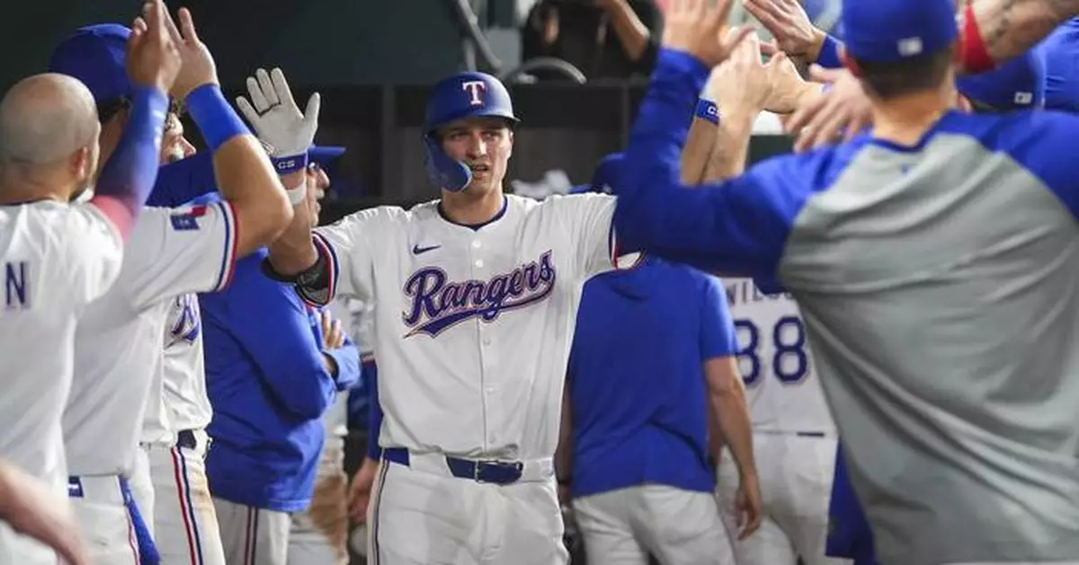 Rangers place SS Corey Seager on 10-day injured list because of a strained right hamstring