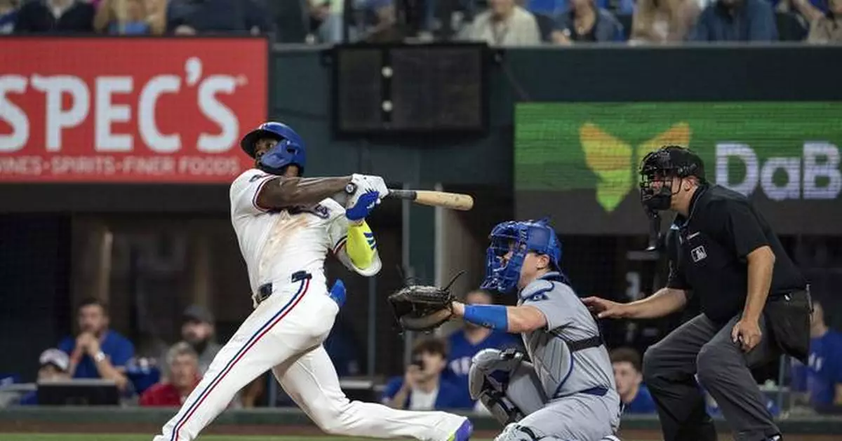 García hits 2-run homer in 9th to lift Rangers past Dodgers, denying Roki Sasaki 1st win