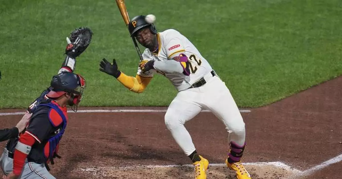 Nats pitcher Jorge López ejected after pitch narrowly misses Andrew McCutchen's head, benches clear