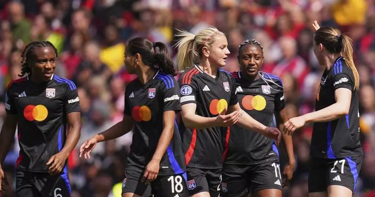 Lyon beats Arsenal 2-1 in first leg of Women's Champions League semifinals