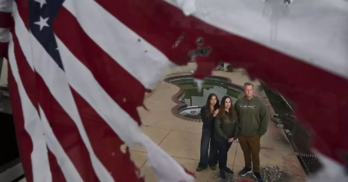 Living through a 'low-attention disaster,' Mountain Fire survivors recover in LA's shadow