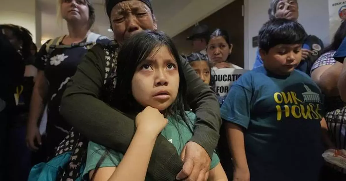 Tennessee pauses bill targeting right to education regardless of immigration status