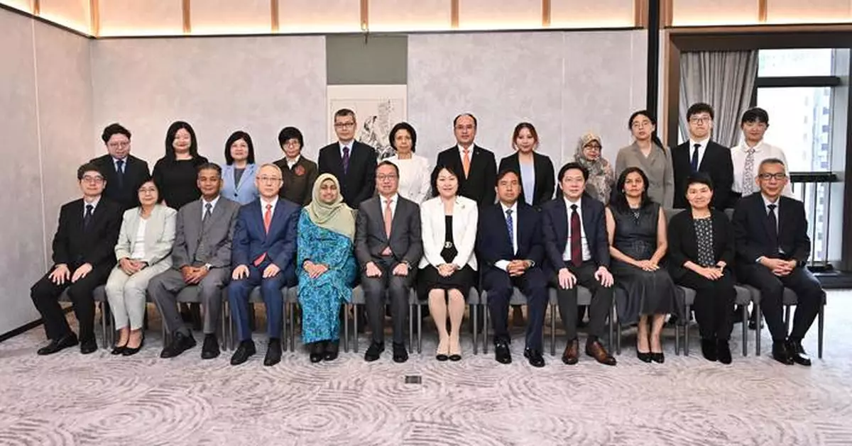 Paul Lam Meets ASEAN Delegation to Enhance Cooperation and Trade Ties with Hong Kong