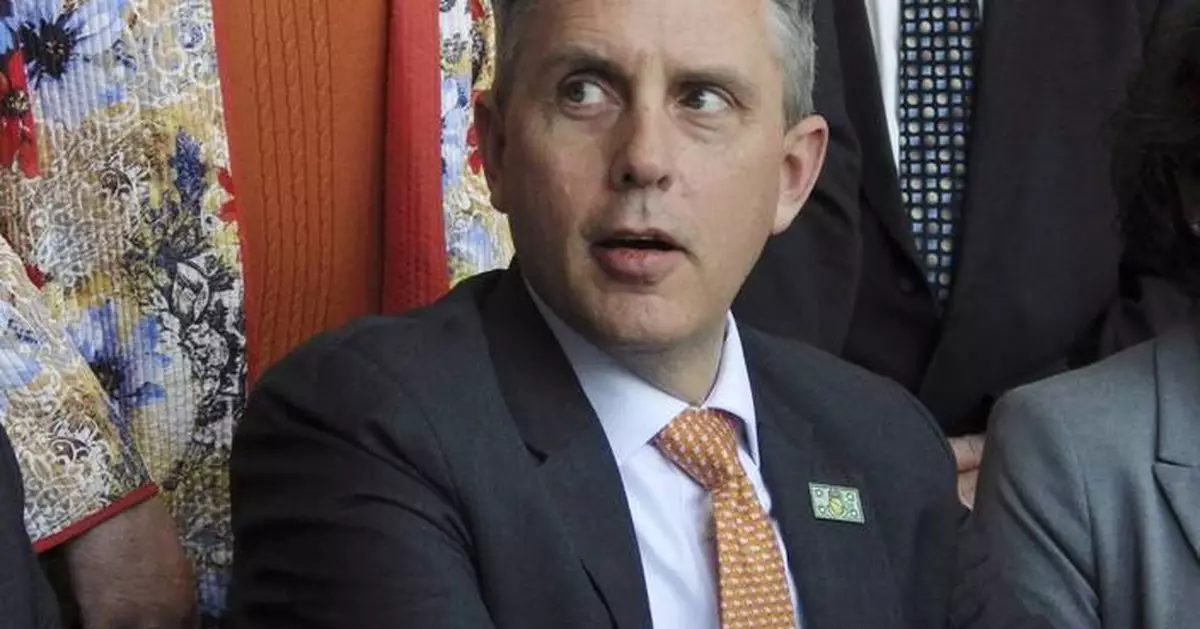 North Dakota's GOP governor vetoes library restrictions, school voucher program
