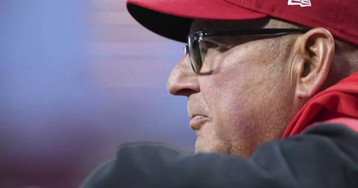 Reds manager Terry Francona back at ballpark Saturday after missing a game with 'intestinal turmoil'