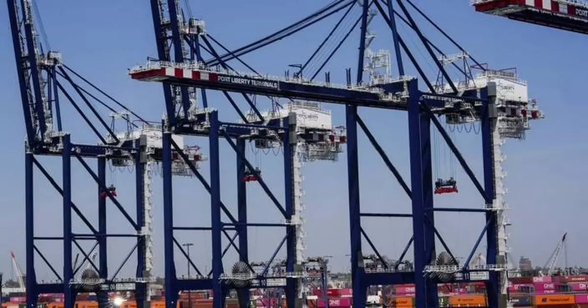 FACT FOCUS: Trump exaggerates revenue from tariffs