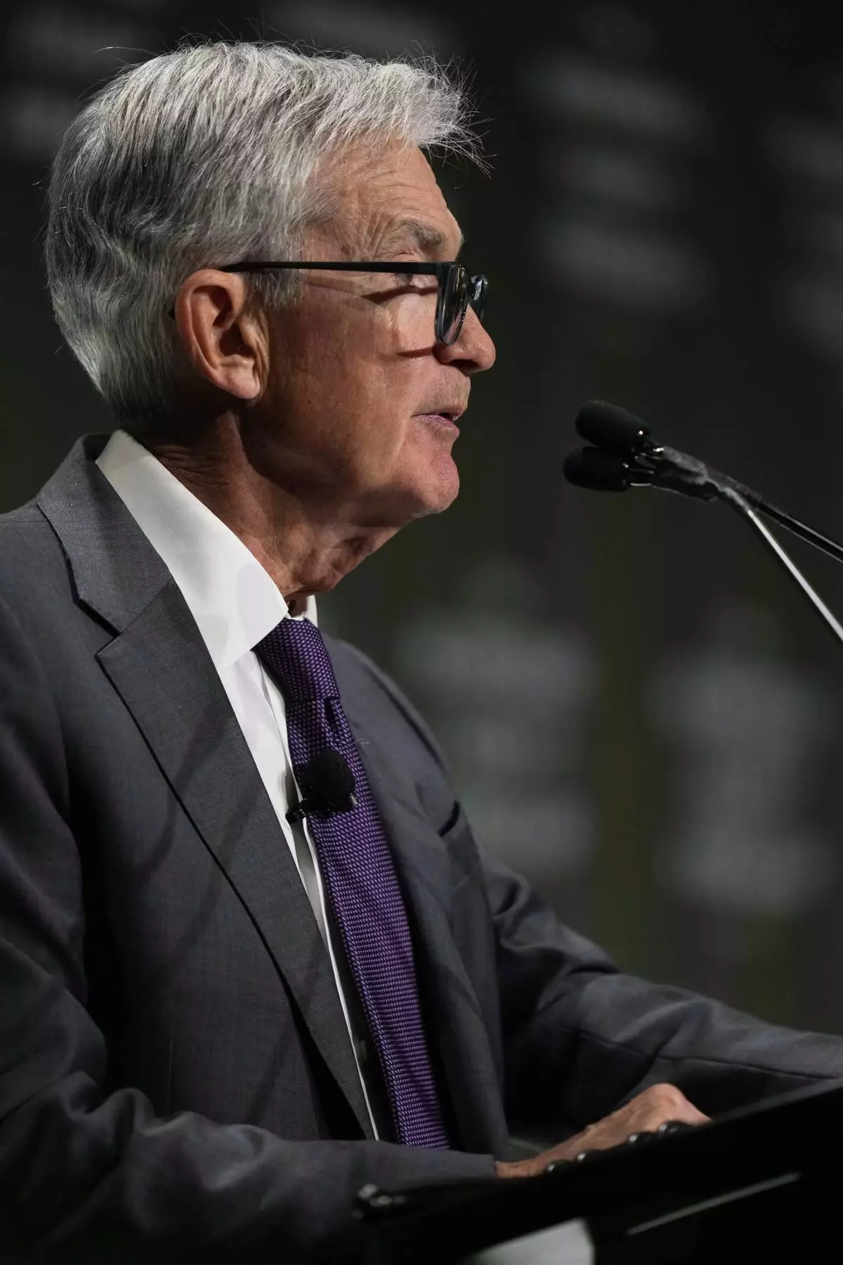 Chair of the Board of Governors of the Federal Reserve System Jerome Powell speaks during an event hosted by the Economic Club of Chicago, Wednesday, April 16, 2025, in Chicago. (AP Photo/Erin Hooley)