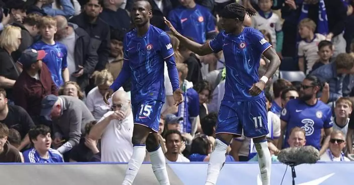 Newcastle and Chelsea win to boost top-five hopes in Premier League as Ipswich relegated