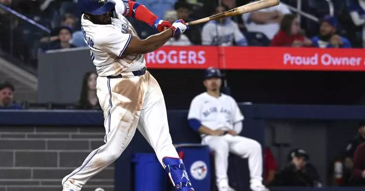 Guerrero hits first HR of season as Blue Jays beat the Braves