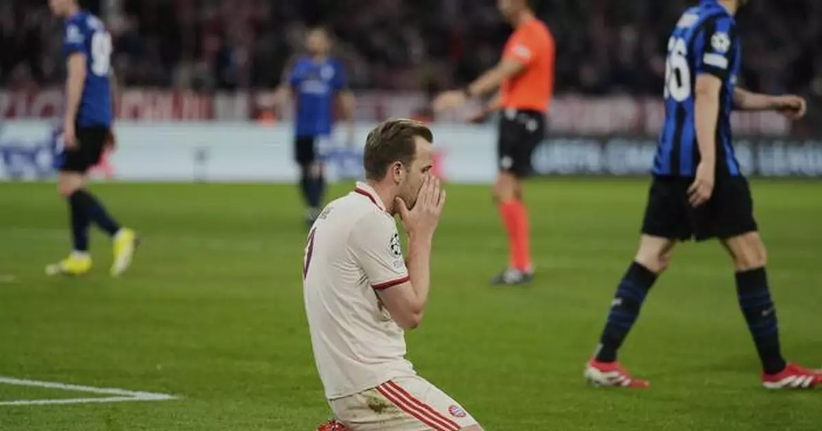 Wounded Bayern and Dortmund look for answers in untimely Klassiker
