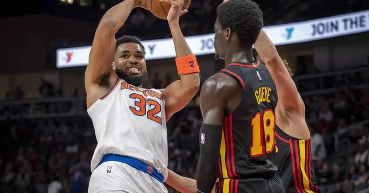Towns scores 30 points as hot-shooting Knicks overwhelm Hawks 121-105 and await Brunson's return