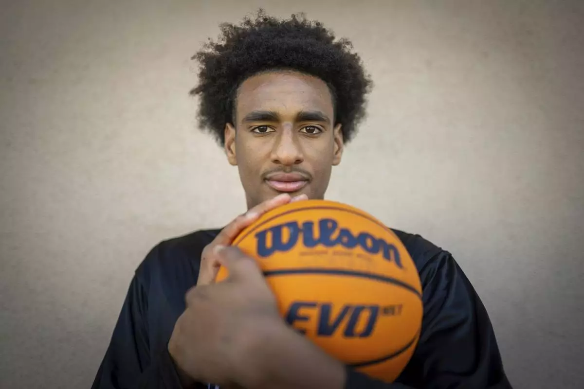 Chatsworth High School basketball player Alijah Arenas poses for a photo, Wednesday, April 9, 2025, in Los Angeles. (Hans Gutknecht/The Orange County Register via AP)