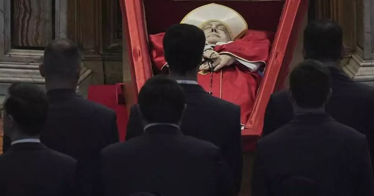 Mighty and meek say farewell to Pope Francis during Vatican funeral and last popemobile ride