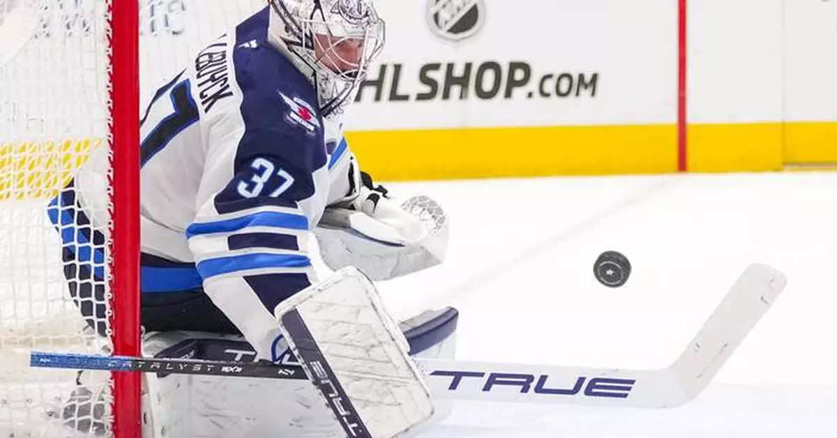 Who will win the Hart as MVP and the NHL's other top awards this season? Here are AP's predictions