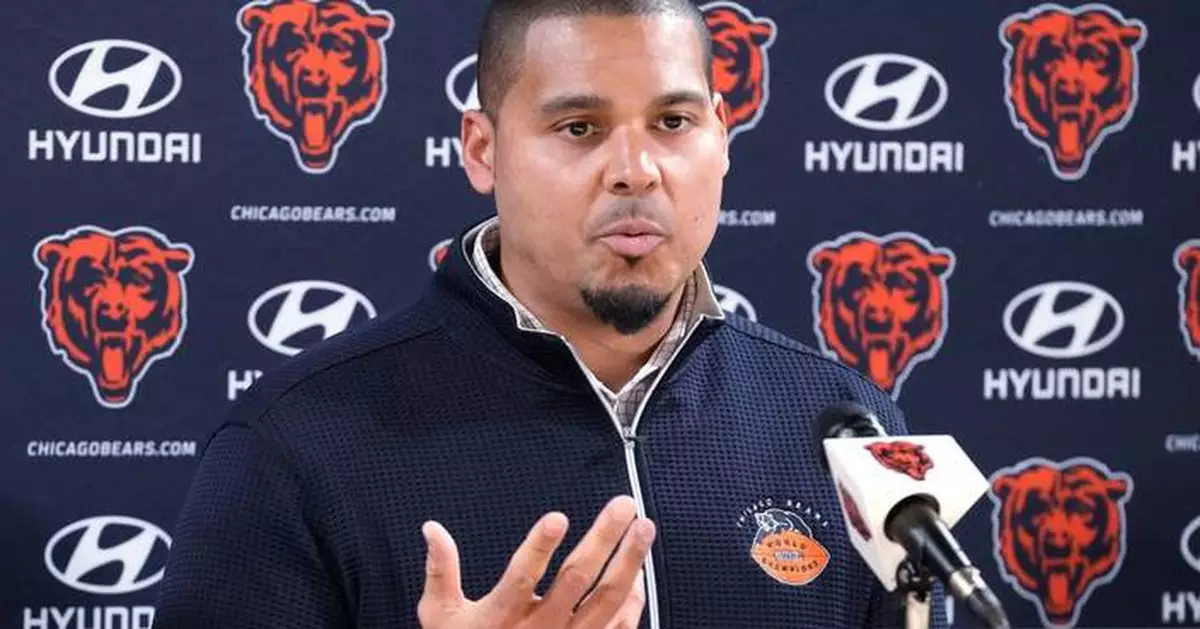 Bears GM Ryan Poles hopes to sign Joe Thuney to extension after deals with Gordon, Edwards