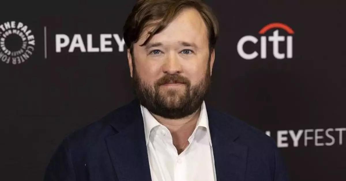 Haley Joel Osment charged with cocaine possession and being drunk in public