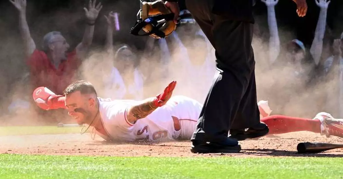 Adell's bases-clearing double in a 4-run 9th helps Angels beat Giants 5-4