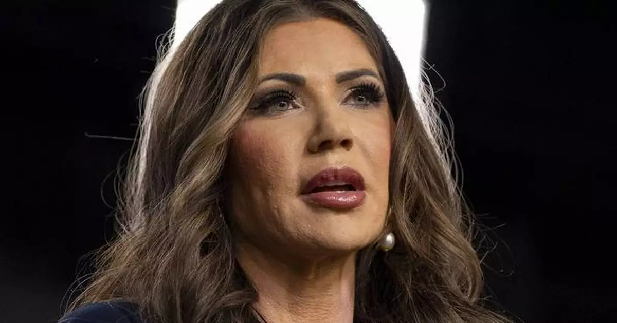 Homeland Security Secretary Noem's purse stolen at DC restaurant, officials say