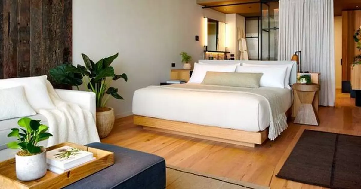 1 Hotel Melbourne Now Accepting Reservations