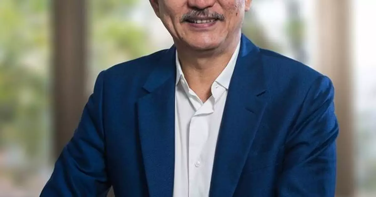YCH Group Executive Chairman Dr. Robert Yap Honoured with NTUC May Day Awards 2025 - Distinguished Service (Star) Award