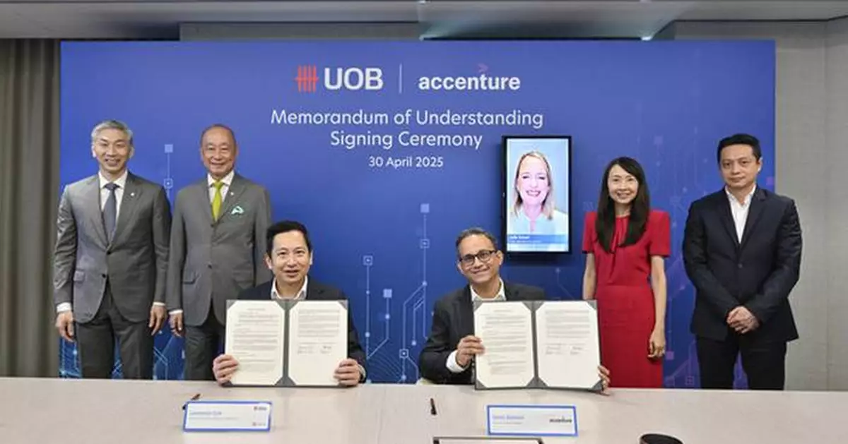 UOB and Accenture collaborate to transform customer experience using advanced technologies including GenAI