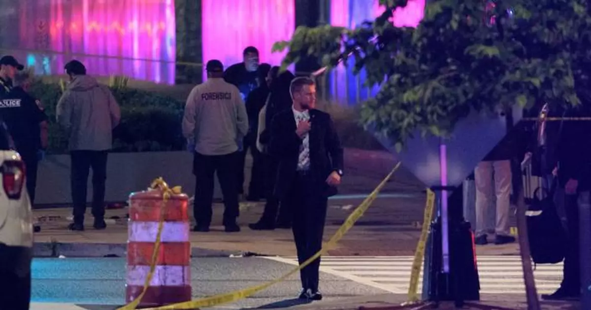 Global leaders are condemning the fatal attack on 2 Israeli Embassy staffers. Here's what they said