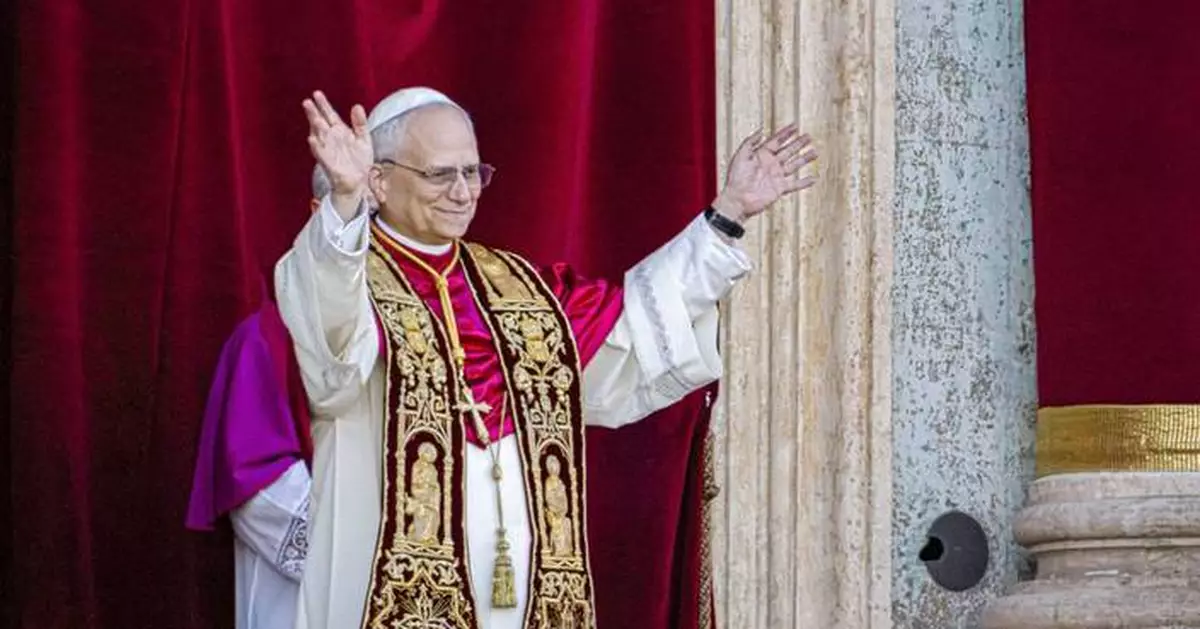 Pope Leo XIV urges release of imprisoned journalists, affirms gift of free speech and press