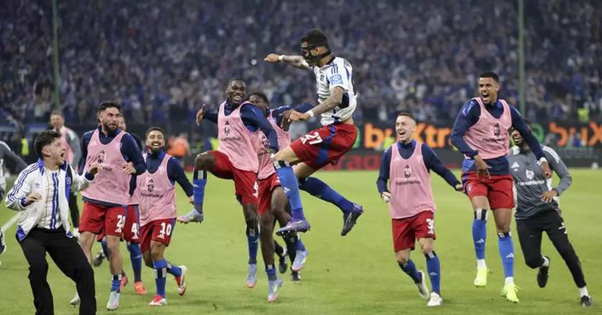 Hamburger SV finally returns to Bundesliga after seven seasons in second division