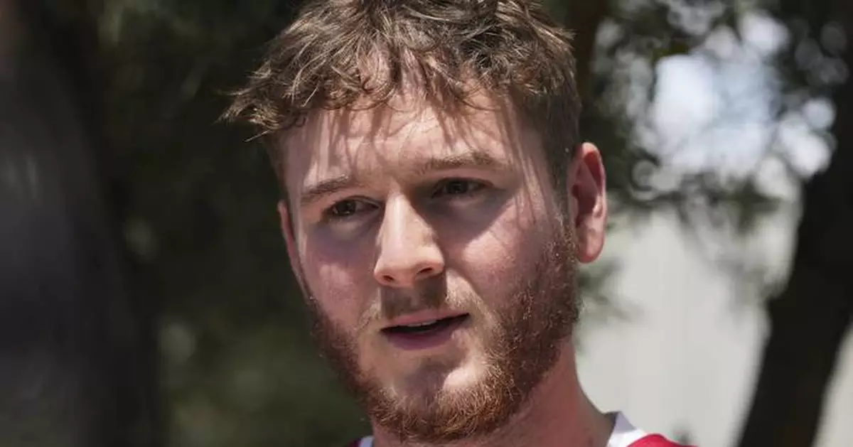 Quinn Ewers is past surprising slip in the draft, now the Dolphins QB is aiming to 'go get noticed'