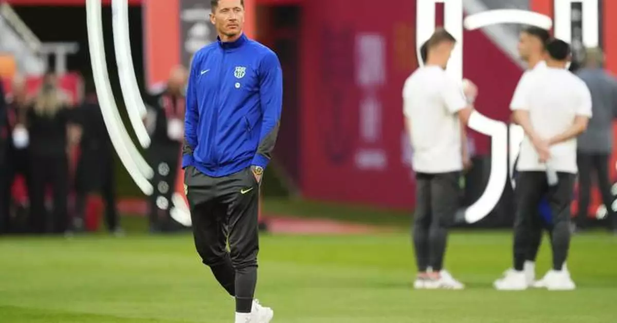 Lewandowski back in Barcelona squad for Champions League semi against Inter Milan