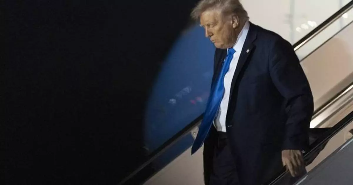 Judge blocks Trump executive order targeting elite law firm, a blow to his retribution campaign