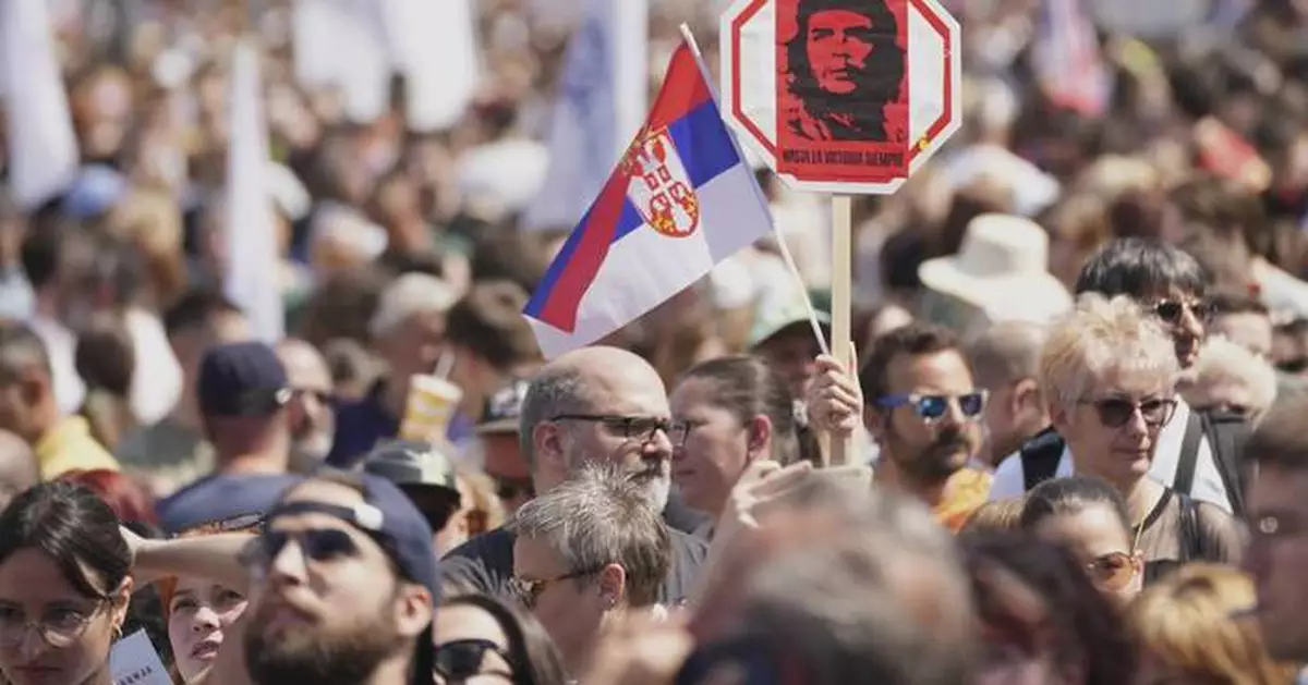 Serbia's protesting students demand a snap election