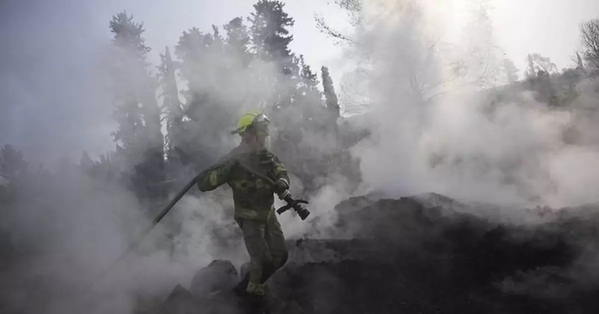 Several countries sending firefighting planes to Israel to help tackle major wildfire