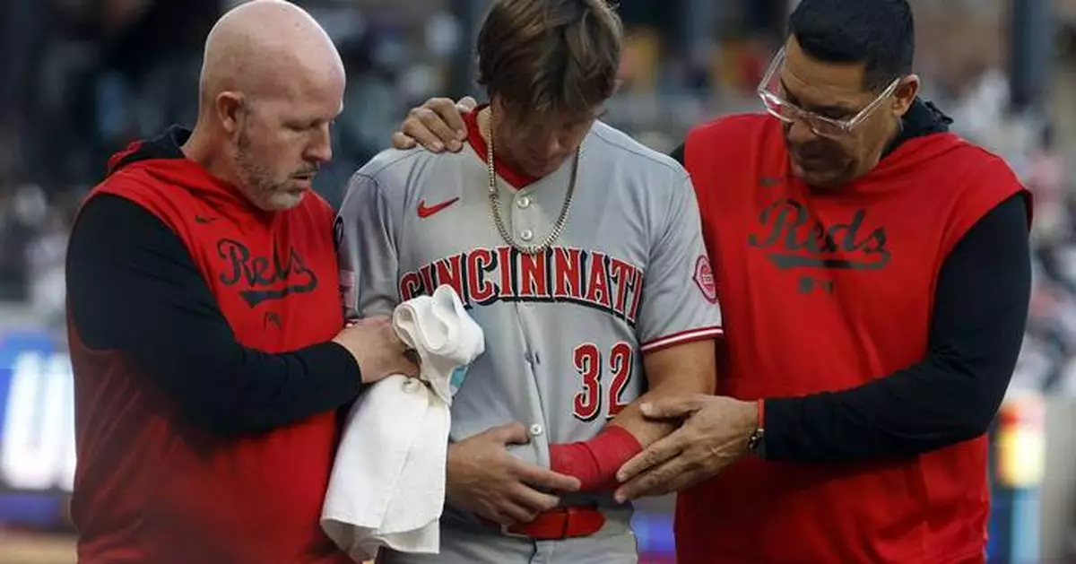 Reds rookie Tyler Callihan breaks his forearm trying for catch on inside-the-park homer