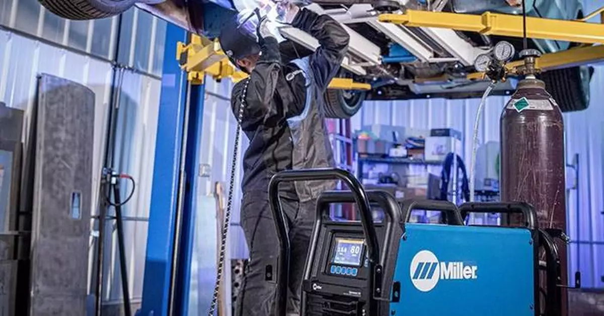 Miller Simplifies TIG Welding With the New Syncrowave® 212