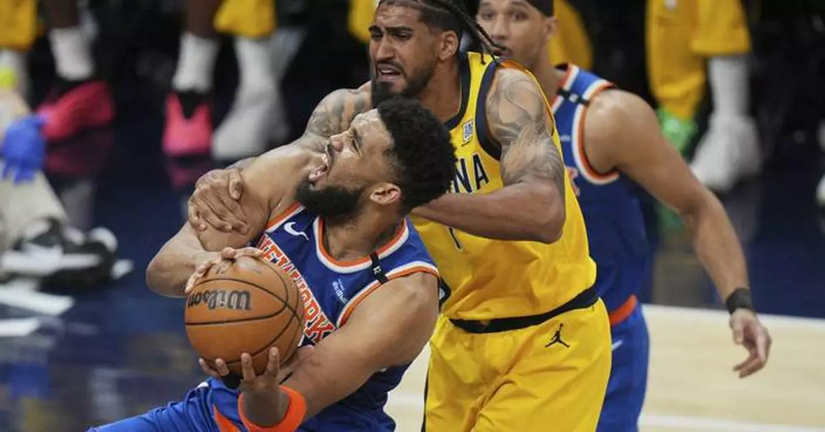 Towns delivers big game on bruised knee as new lineup finally clicks for the Knicks in Game 5