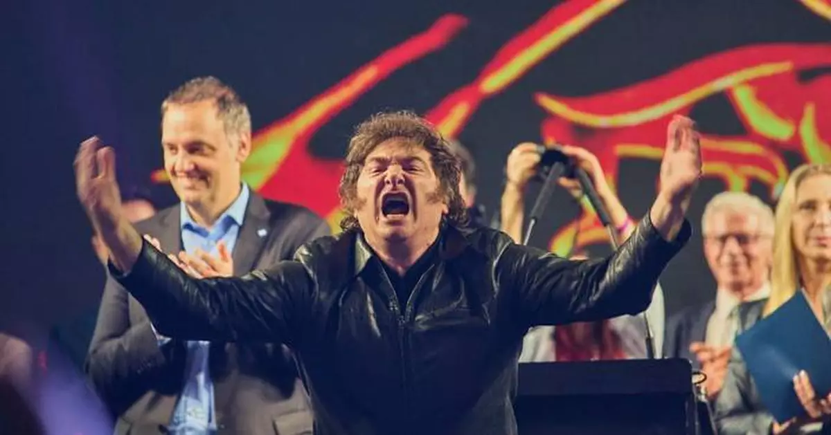 Argentina orders immigration crackdown with new decree to 'make Argentina great again'