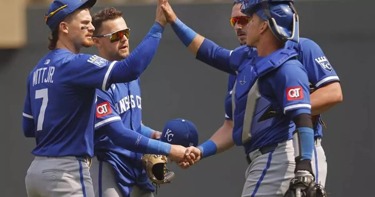 Maikel Garcia's RBI single in 10th helps Royals avoid sweep with 2-1 victory over Twins