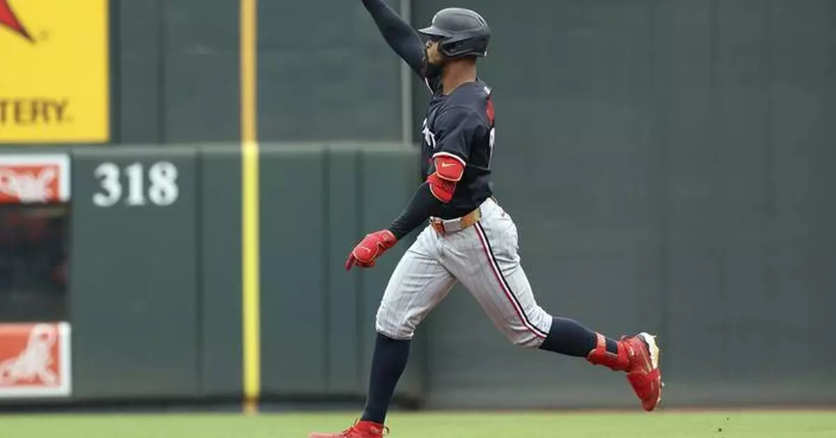 Twins SS Carlos Correa and CF Byron Buxton placed in concussion protocol after outfield collision