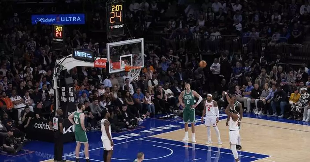 Hack-A-Robinson? Knicks fans cheer their big man through his free-throw shooting woes