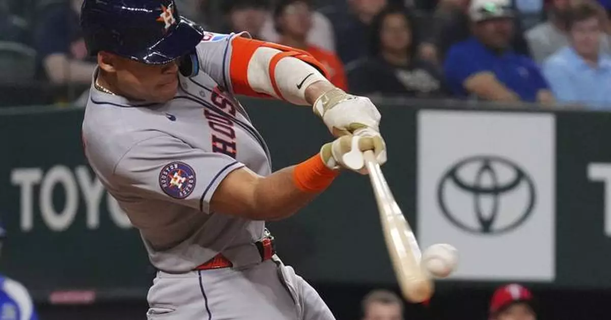Christian Walker homer caps 6-run 7th for Astros in 6-3 win that ends Rangers' 6-game winning streak