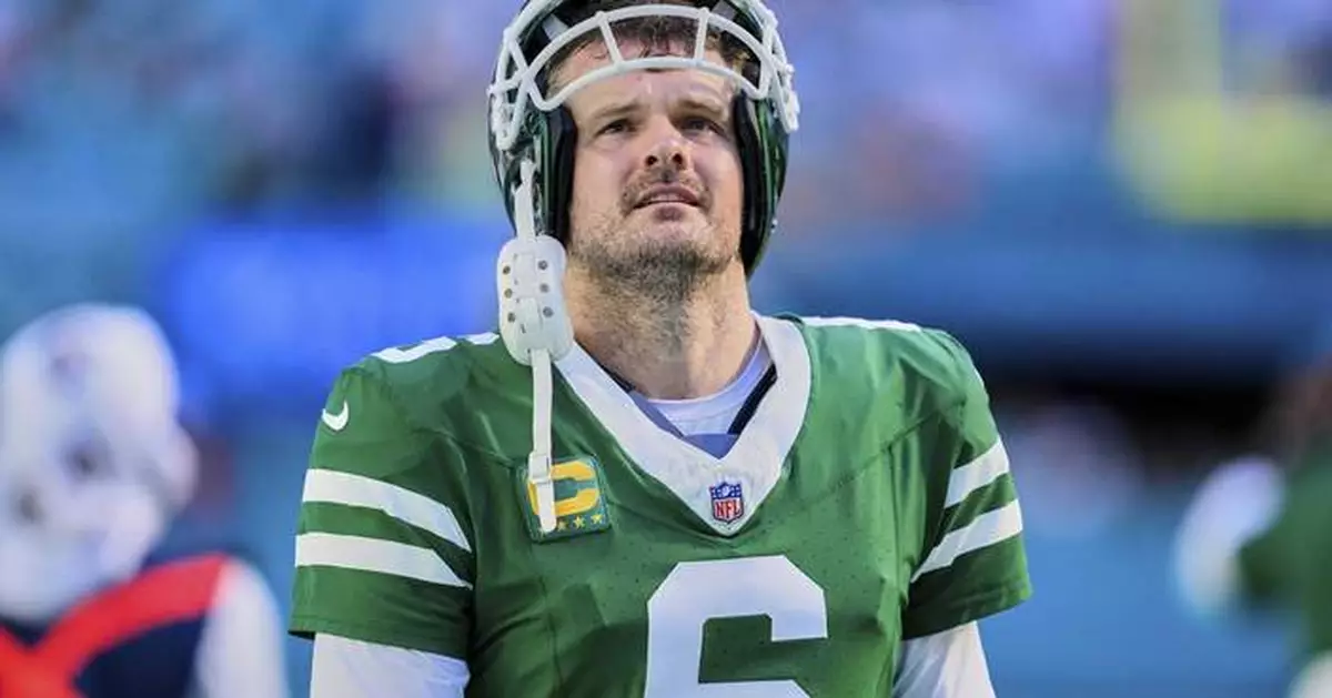 49ers make a switch at punter, signing Thomas Morstead and cutting Mitch Wishnowsky