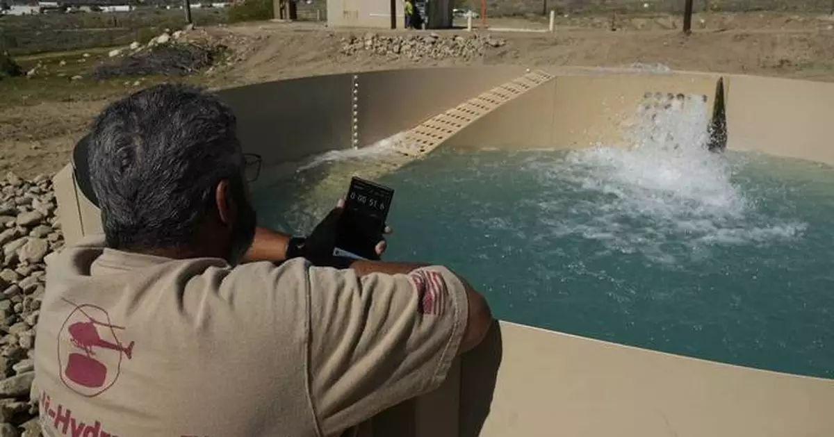 Urban fires can mean long trips for helicopters to get water. One firefighter had a better idea