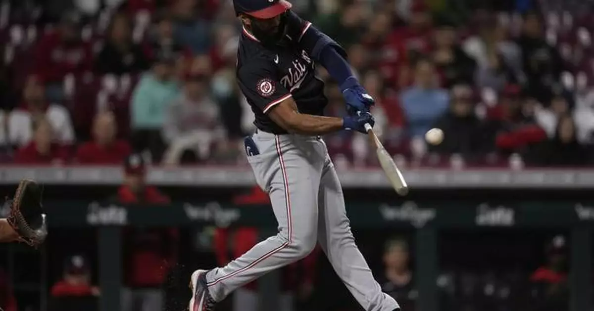 Rosario powers the Nationals to an 11-6 win over the Reds