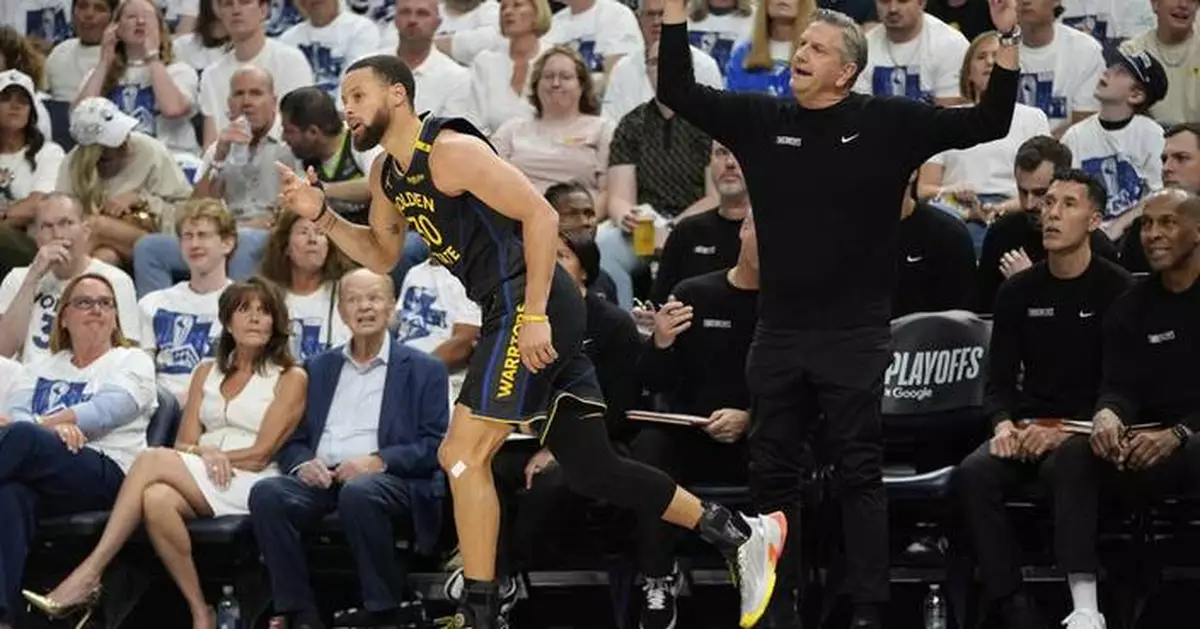 Warriors sideline Curry for at least a week with hamstring strain, putting rest of series in flux