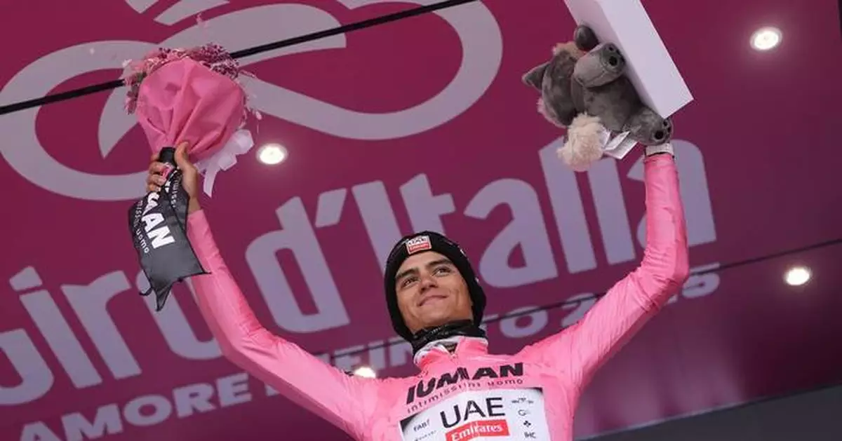 Mexican rider Del Toro extends Giro lead beyond a minute after rivals slowed by crash