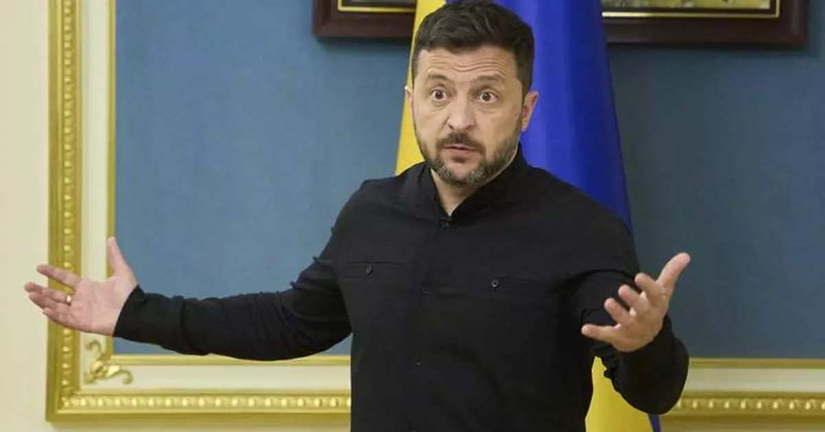 With little progress after phone calls and talks, Ukraine's allies hit Russia with new sanctions